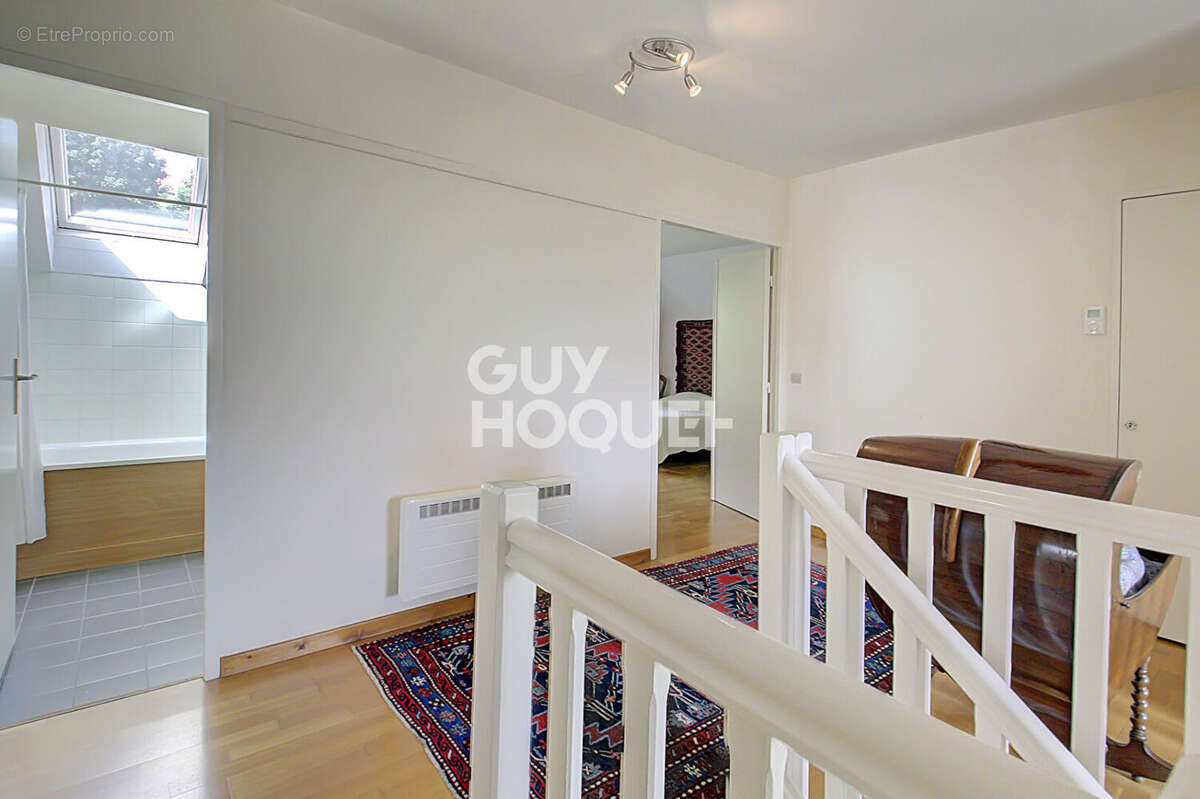 Maison à VILLEFONTAINE