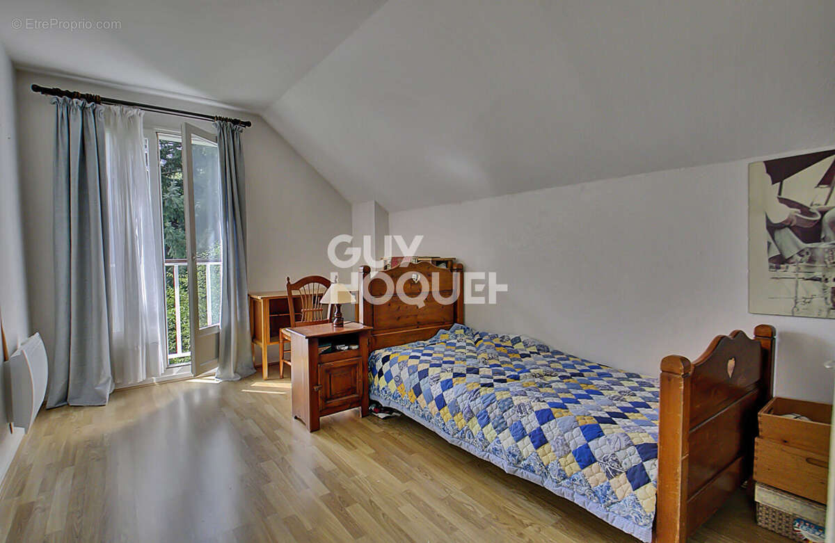 Maison à VILLEFONTAINE