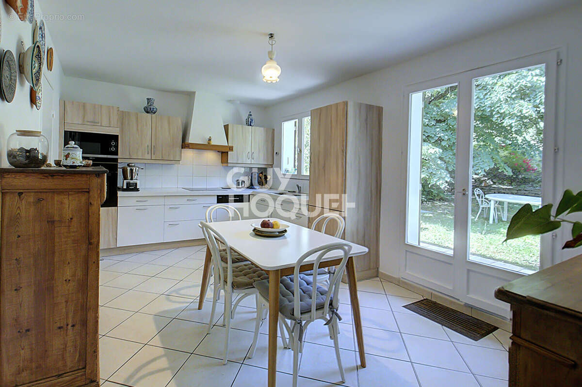 Maison à VILLEFONTAINE