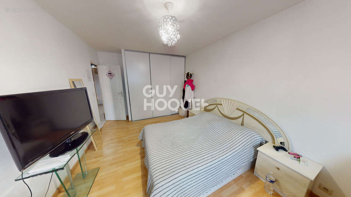 Maison à CLICHY-SOUS-BOIS