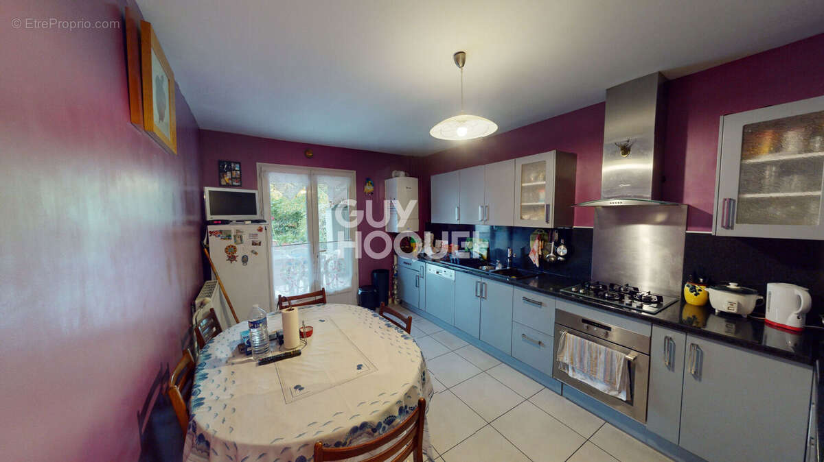 Maison à CLICHY-SOUS-BOIS