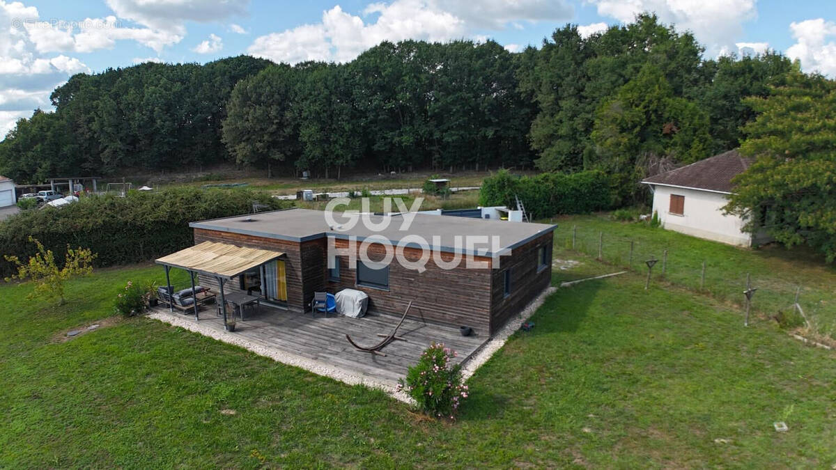 Maison à LABASTIDE-MONREJEAU