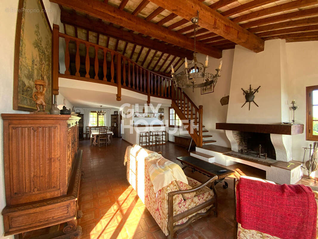 Maison à RAMATUELLE