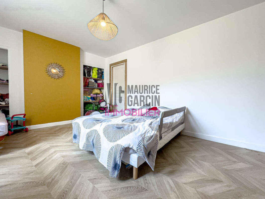 Appartement à MORIERES-LES-AVIGNON