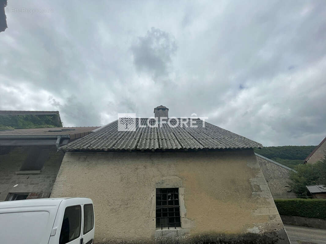 Maison à LONS-LE-SAUNIER