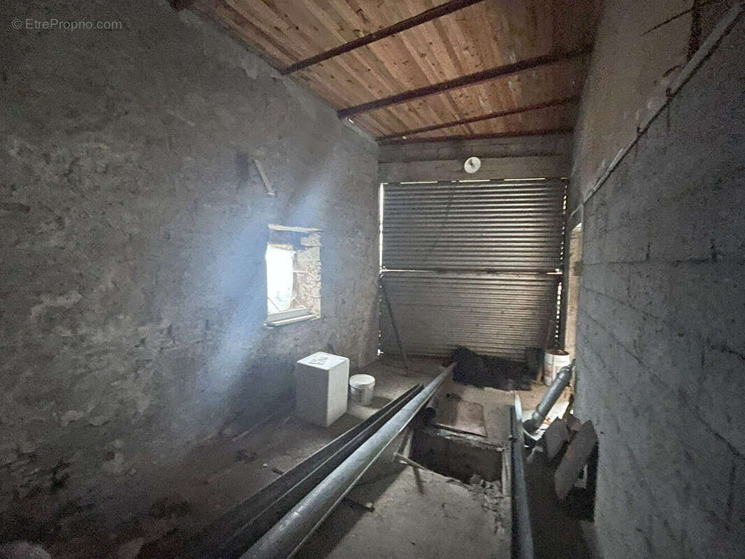 Maison à LONS-LE-SAUNIER