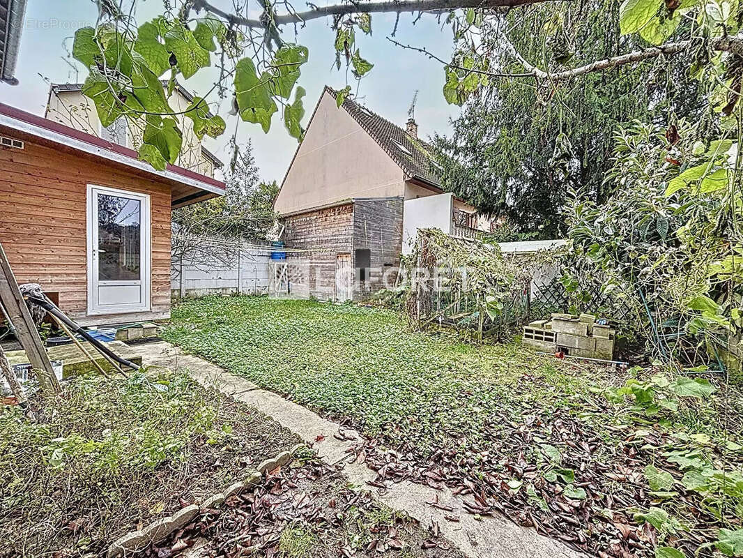 Maison à VITRY-SUR-SEINE