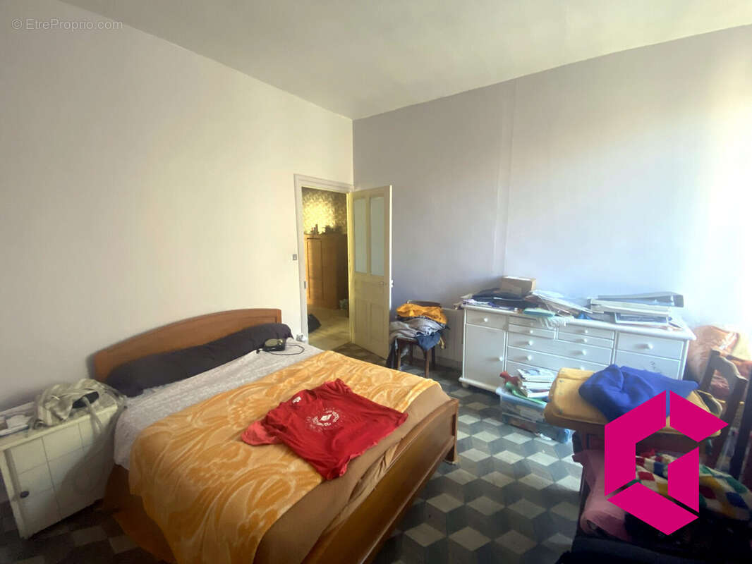 Maison à CRAPONNE-SUR-ARZON