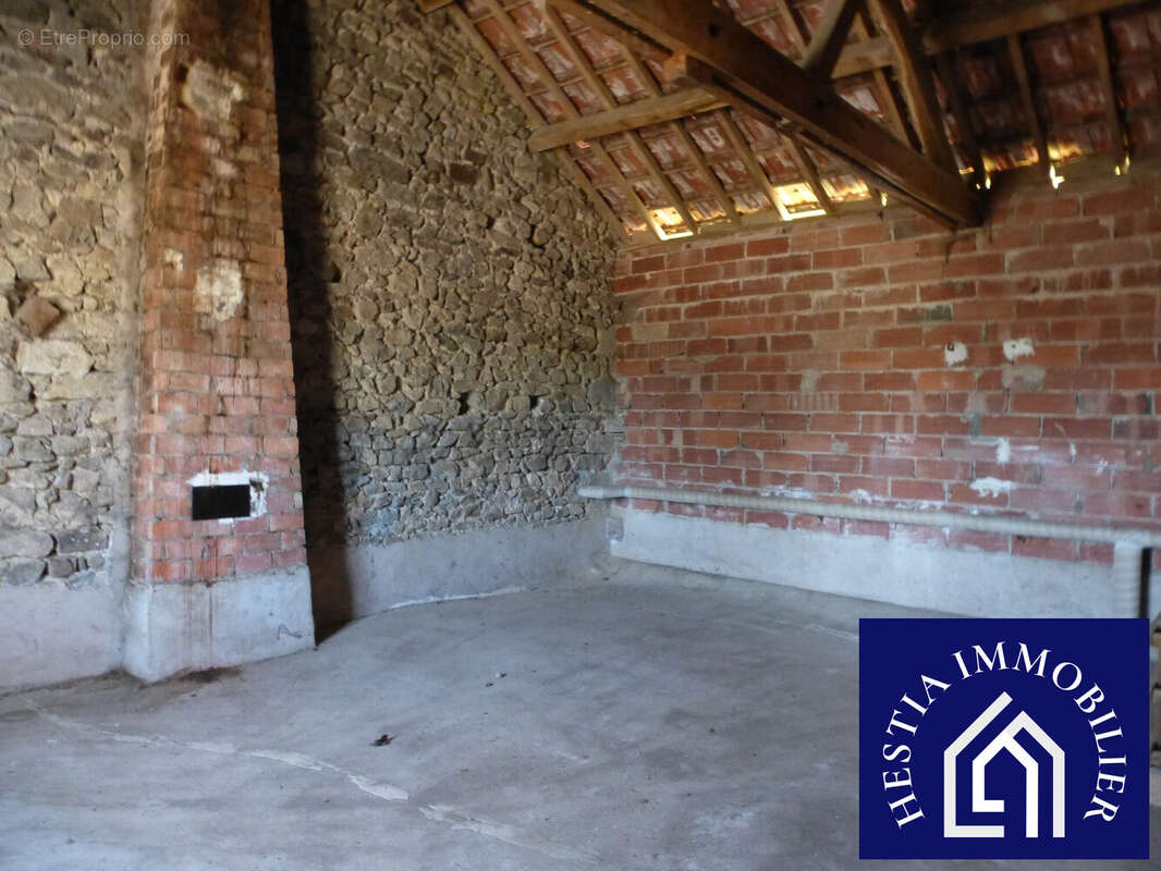 Maison à SAINT-BRANCHER