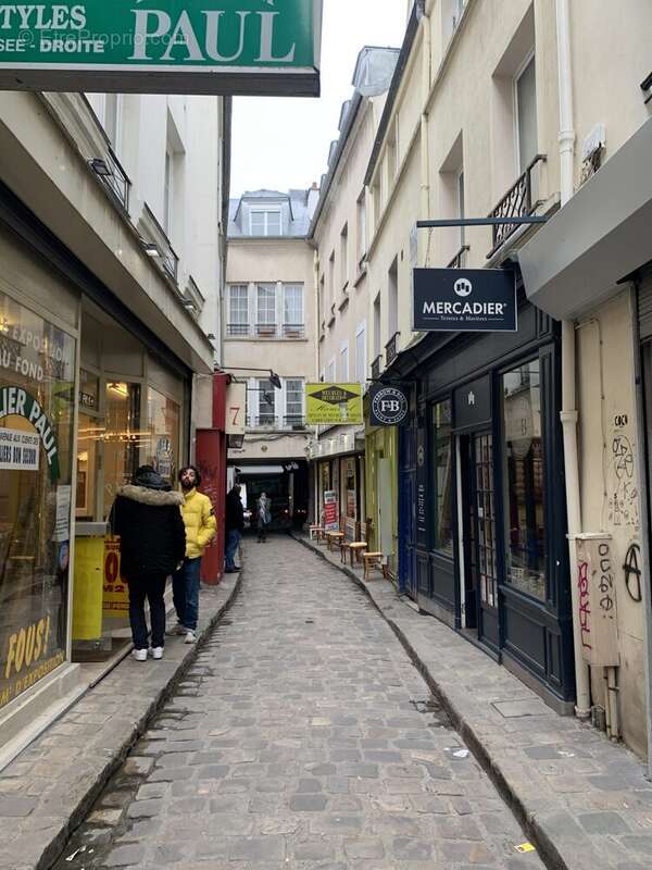 Commerce à PARIS-12E