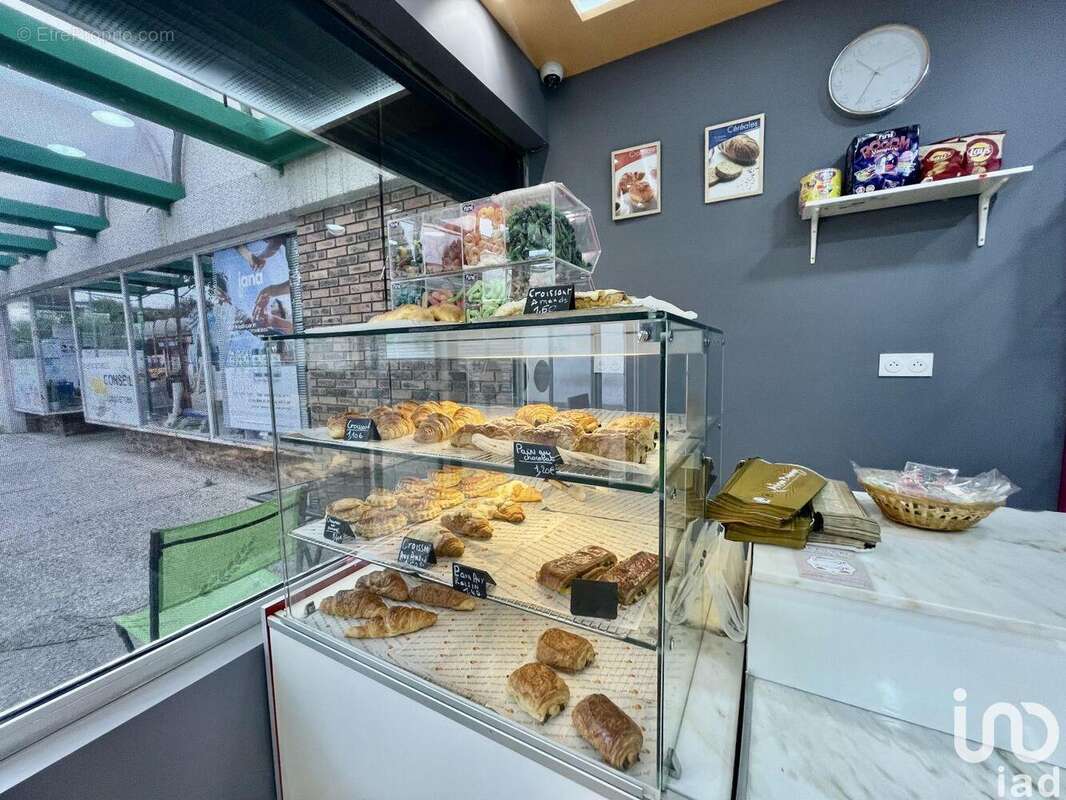 Photo 2 - Commerce à SAINT-MICHEL-SUR-ORGE