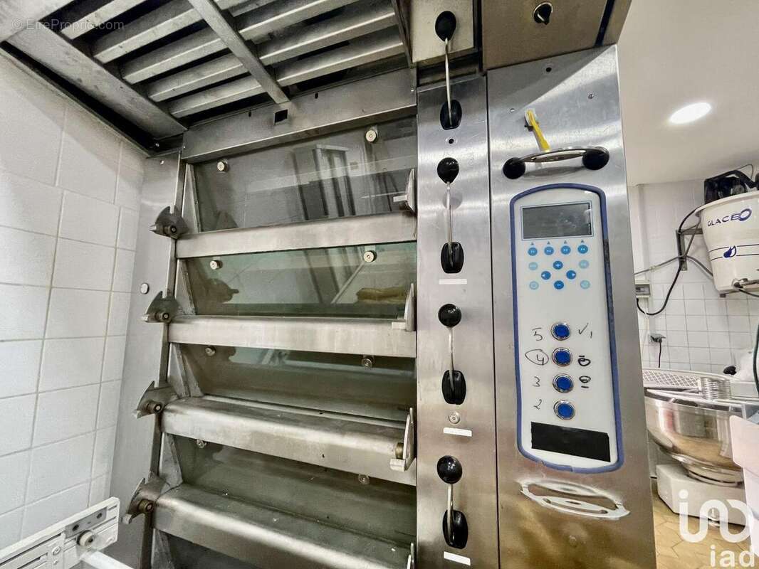 Photo 8 - Commerce à SAINT-MICHEL-SUR-ORGE