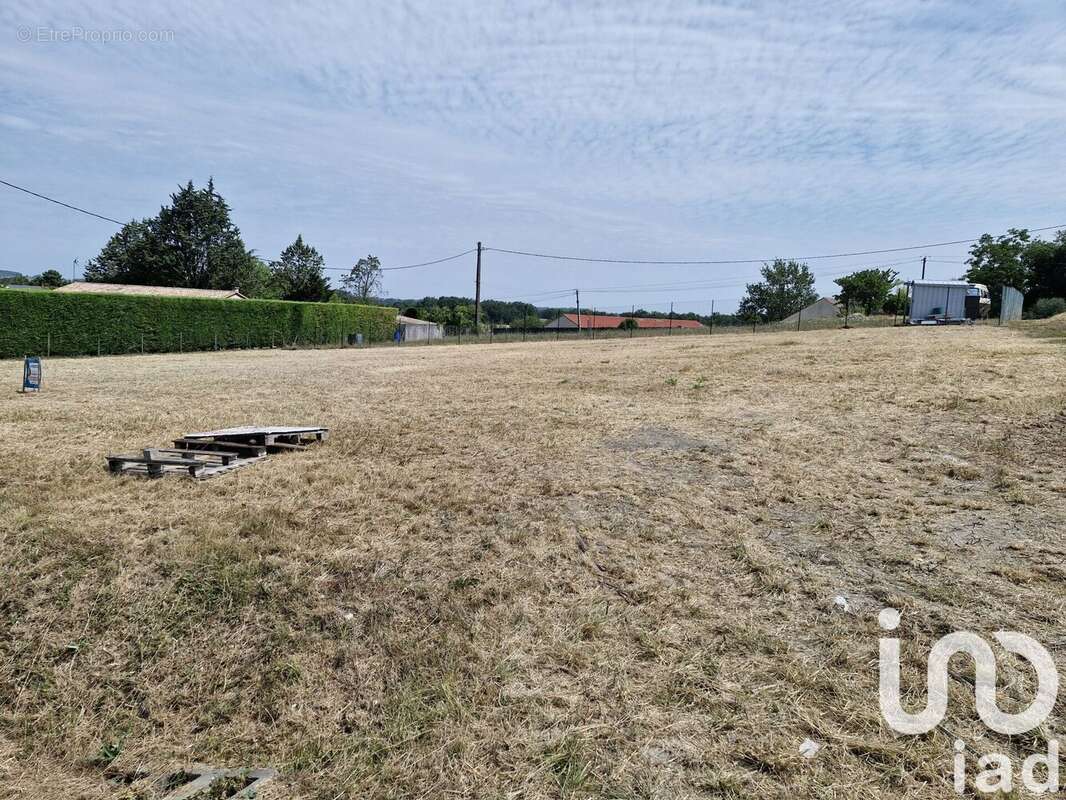 Photo 2 - Terrain à SIGOULES