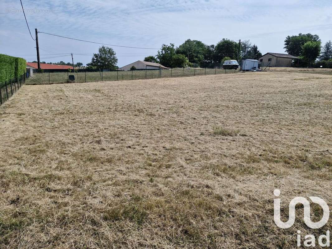 Photo 5 - Terrain à SIGOULES