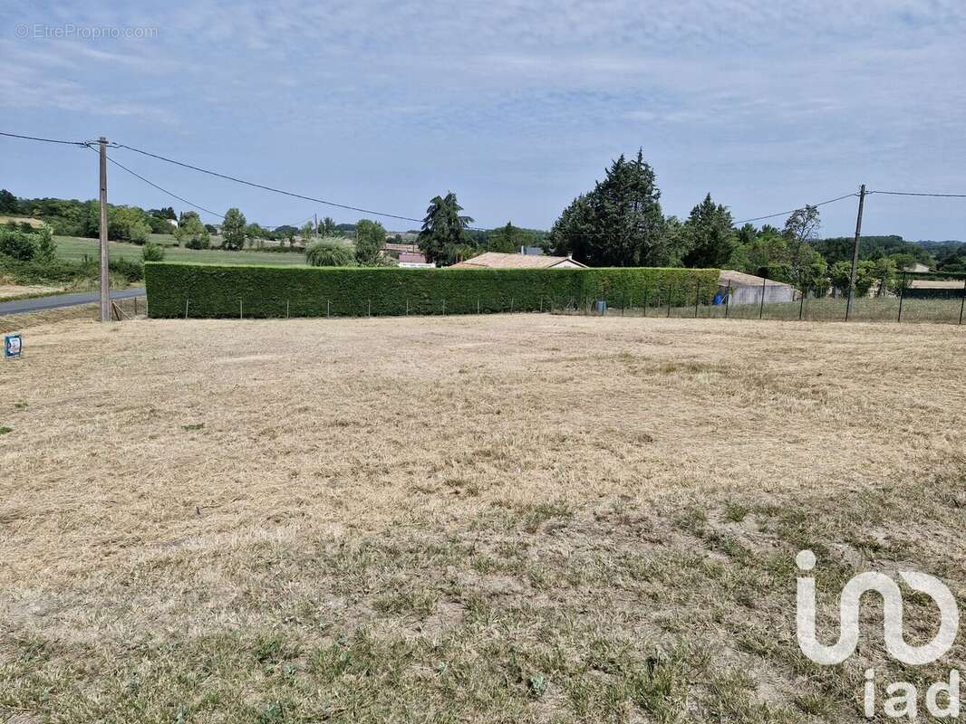 Photo 7 - Terrain à SIGOULES