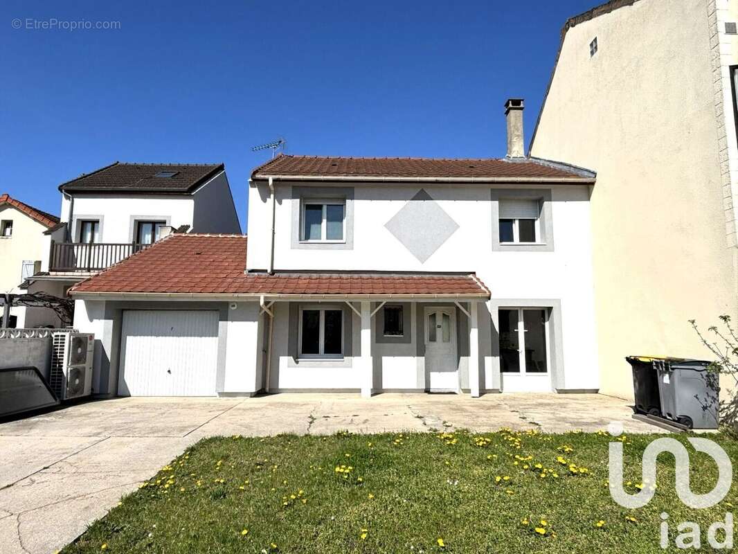 Photo 2 - Maison à DRANCY