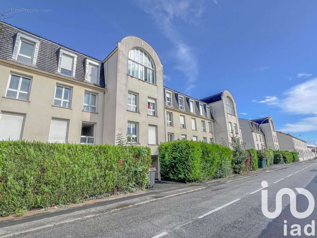 Photo 2 - Appartement à VILLENOY