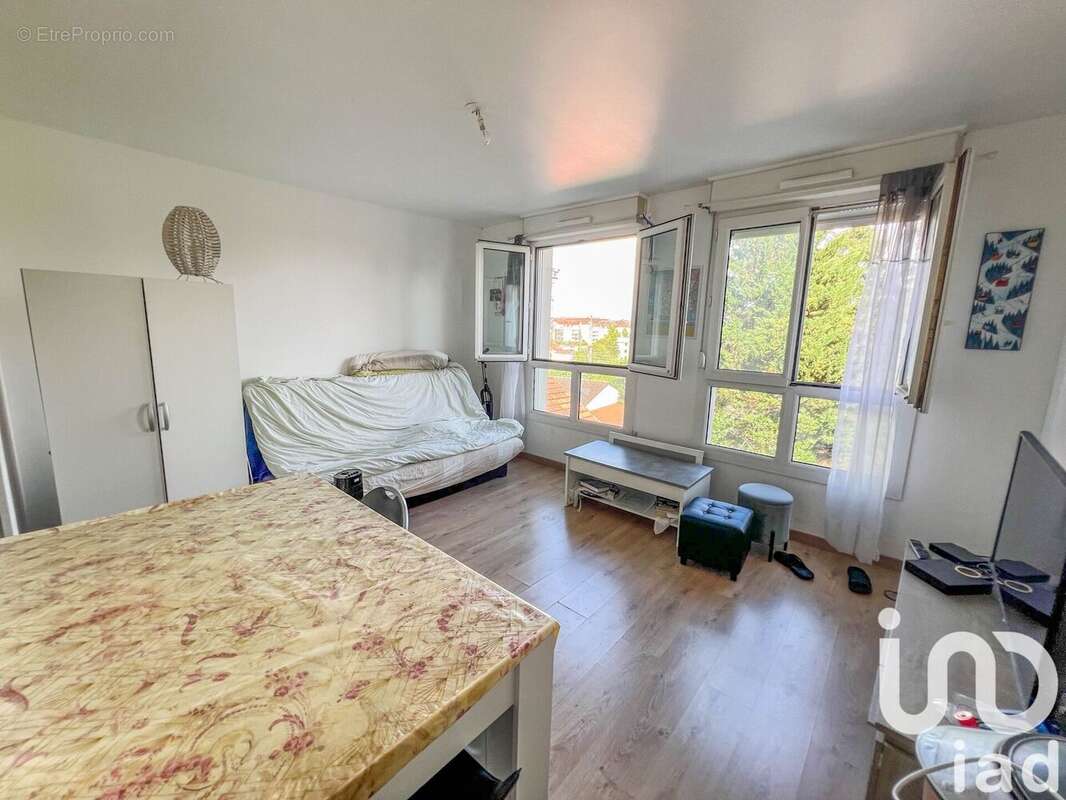 Photo 3 - Appartement à VILLENOY