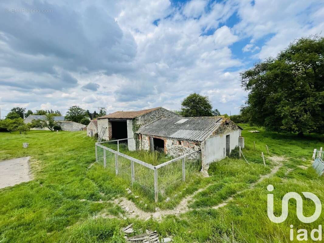 Photo 3 - Maison à CERNUSSON