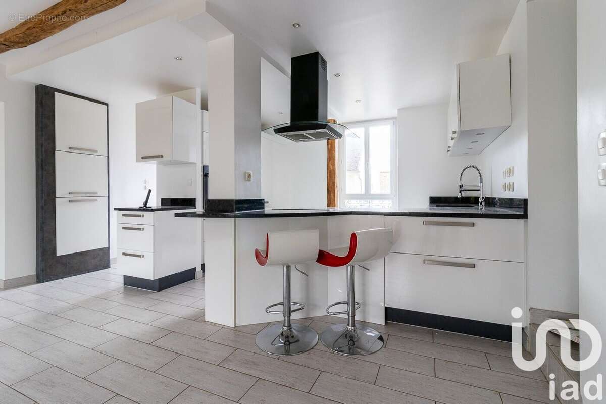 Photo 3 - Maison à LA CELLE-SUR-MORIN