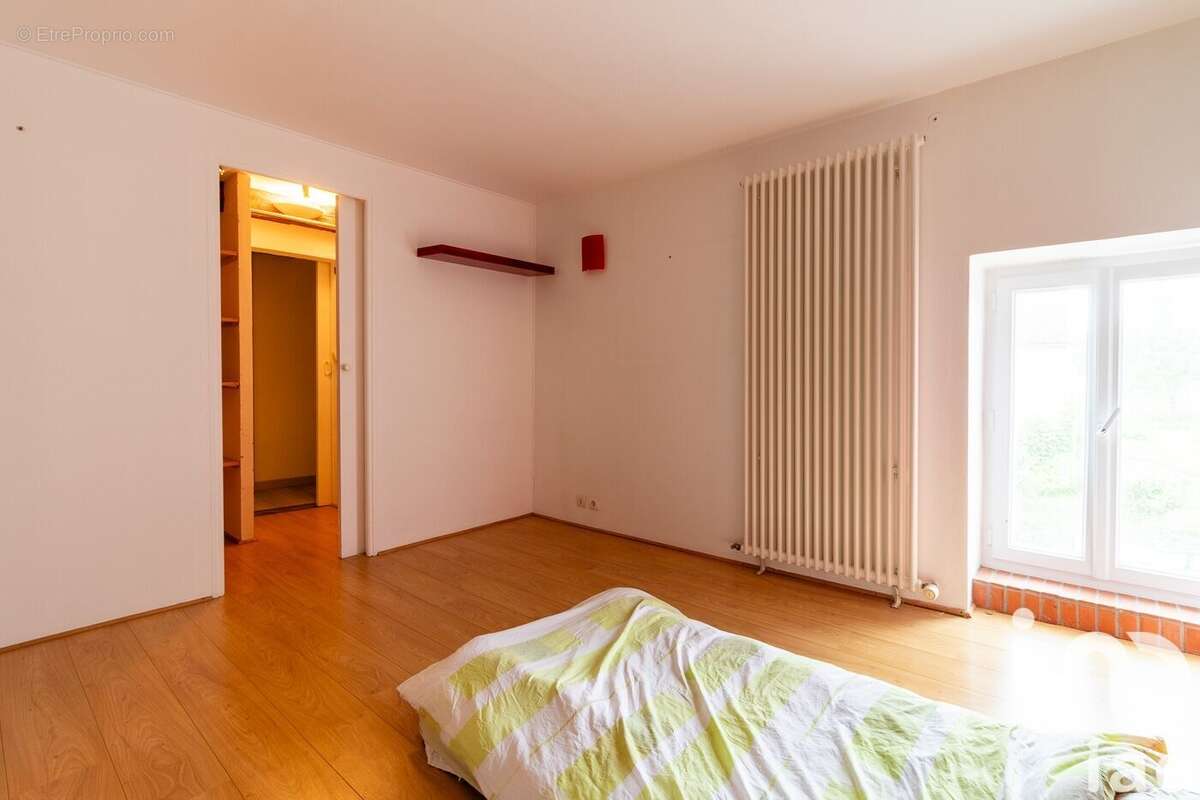 Photo 6 - Maison à LA CELLE-SUR-MORIN