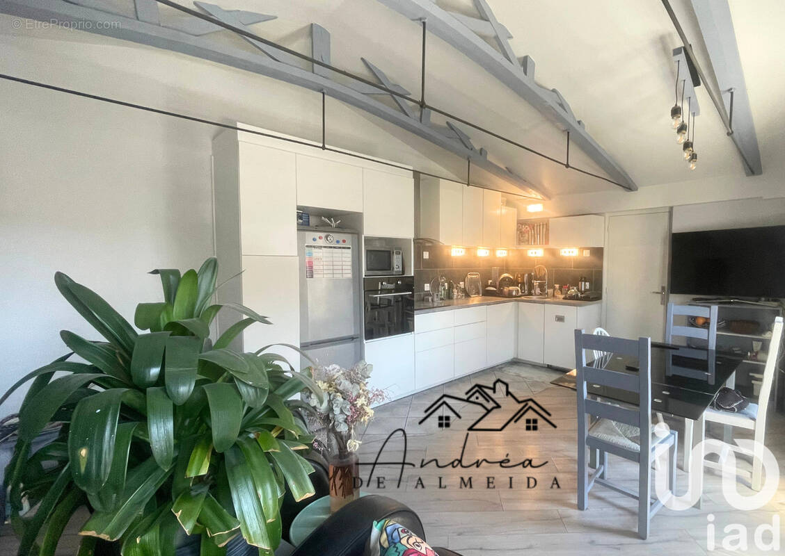 Photo 1 - Maison à AUBERVILLIERS