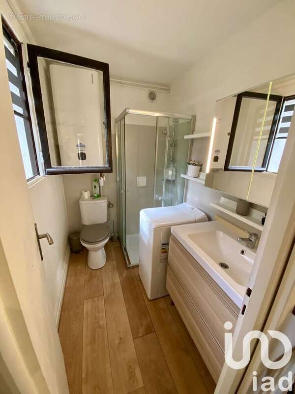 Photo 5 - Appartement à SAINT-JULIEN-EN-BORN