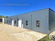 Photo 1 - Commerce à SAINT-CLAIR-DE-LA-TOUR