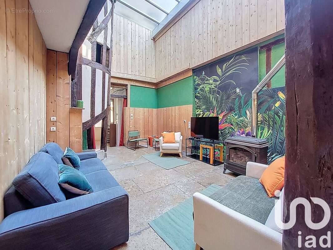 Photo 2 - Maison à TROYES