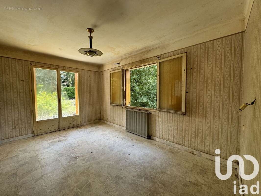 Photo 6 - Maison à DREUILHE