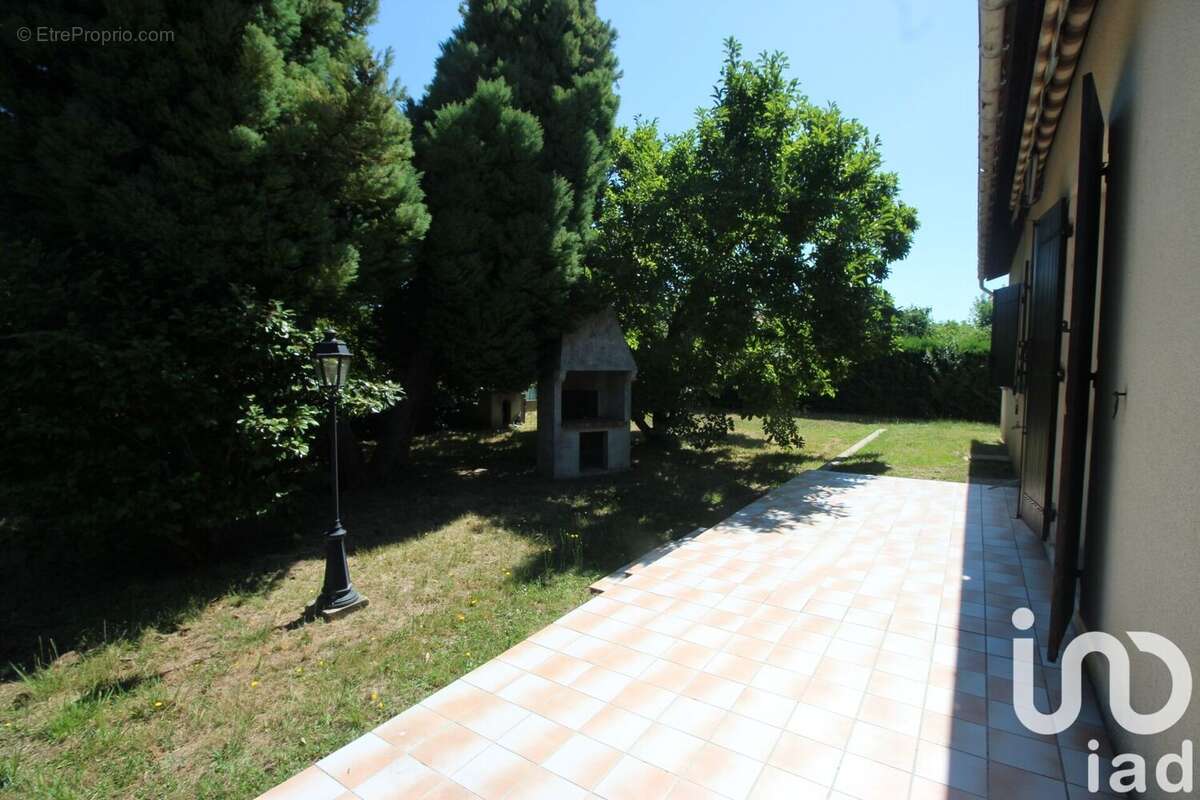 Photo 6 - Maison à COURS-DE-PILE