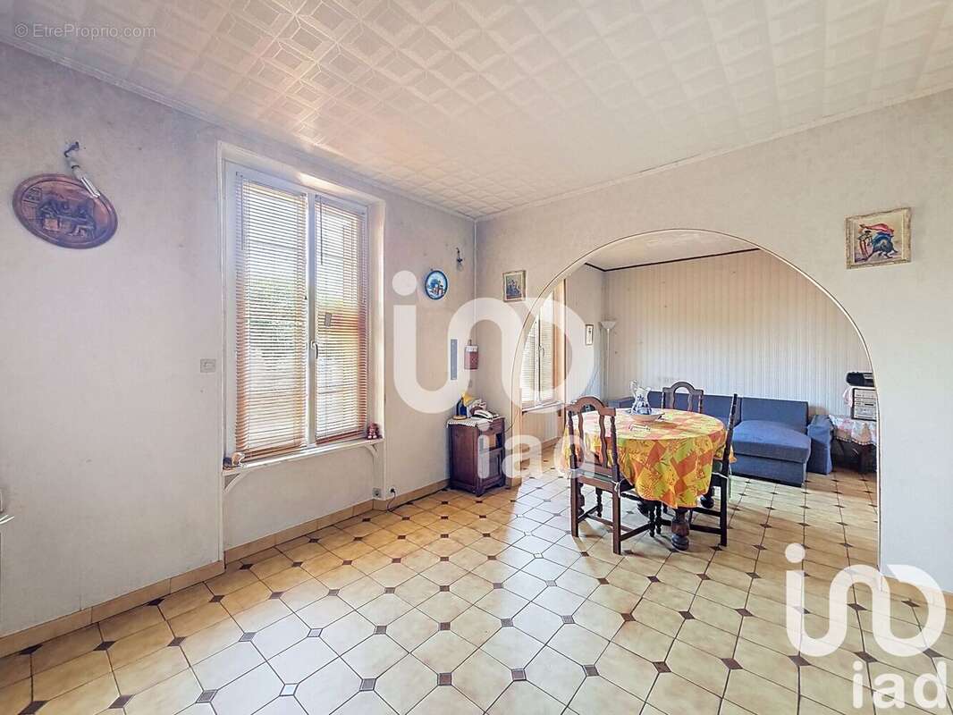 Photo 4 - Maison à GRETZ-ARMAINVILLIERS