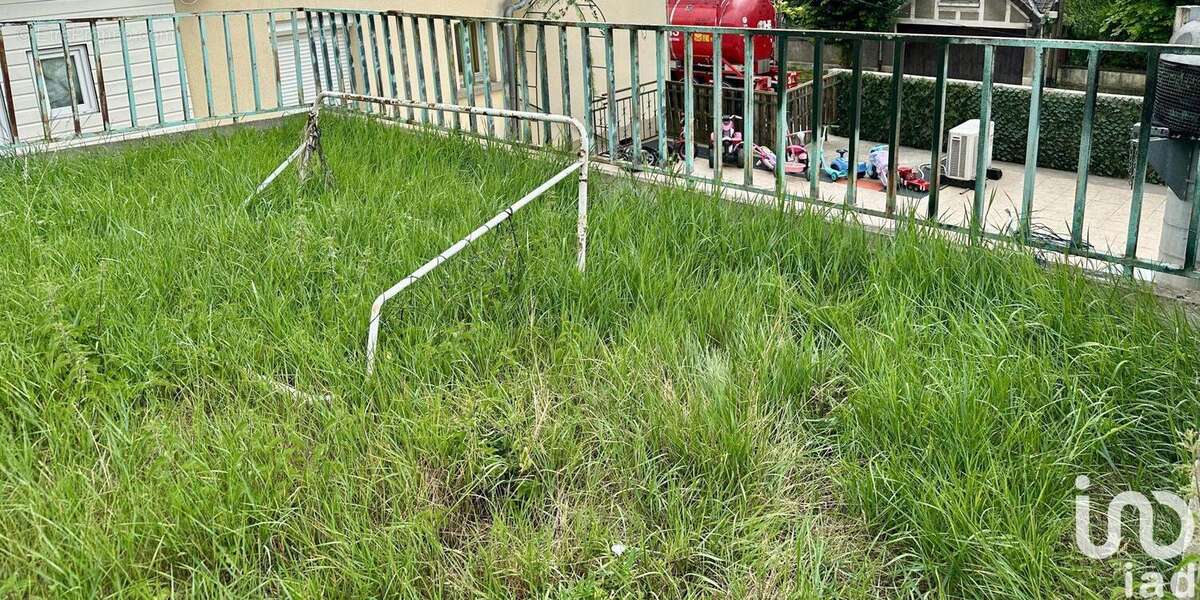 Photo 9 - Maison à JUZIERS