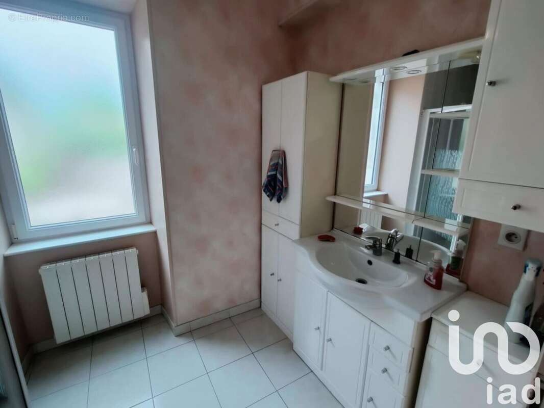 Photo 6 - Maison à YMONVILLE