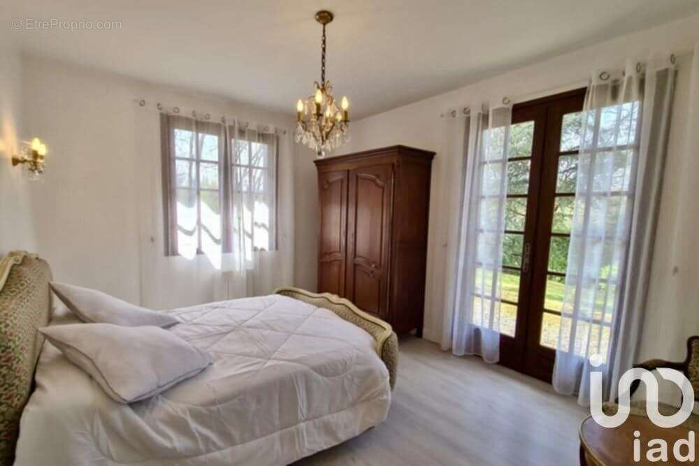 Photo 7 - Maison à CENAC-ET-SAINT-JULIEN