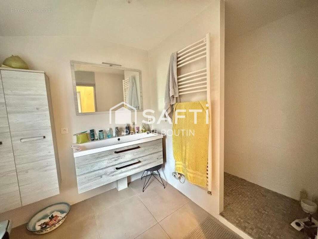 Photo 6 - Maison à ARDIN