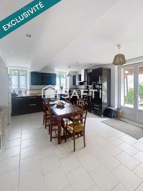 Photo 2 - Maison à SUBLIGNY