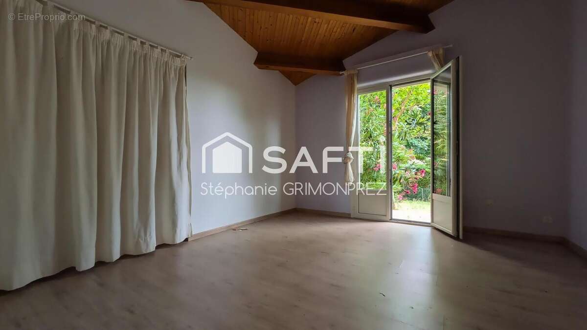 Photo 2 - Maison à BOUTIERS-SAINT-TROJAN