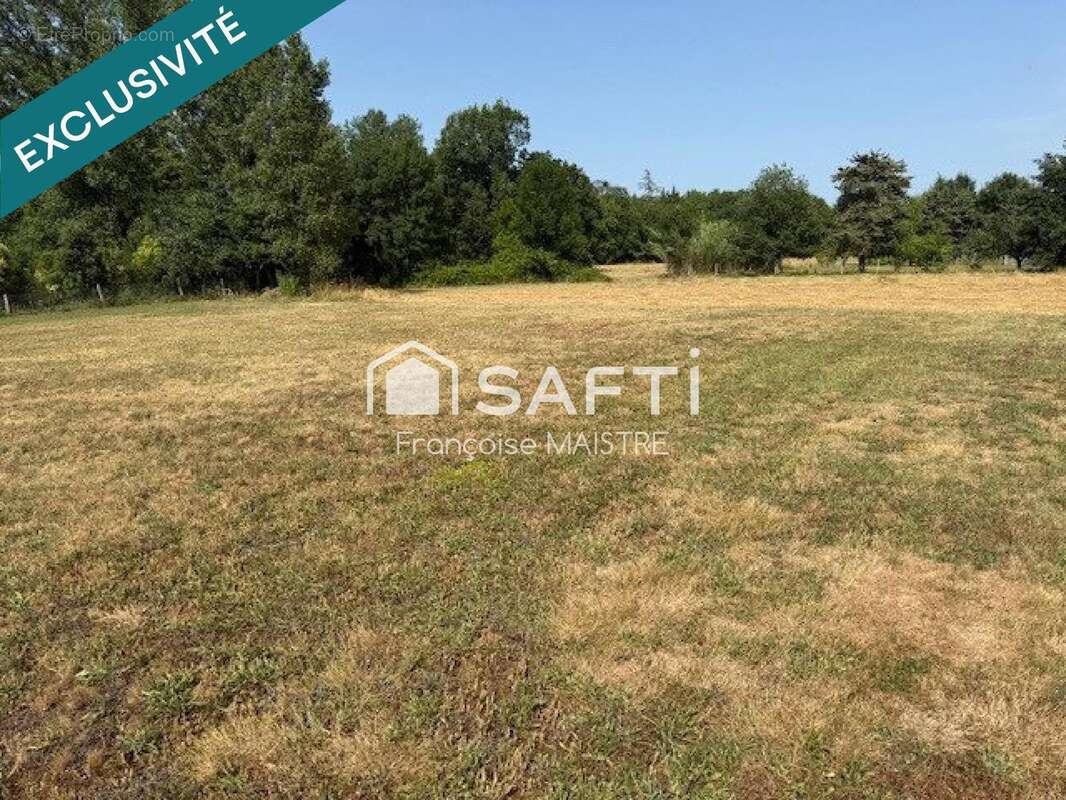 Photo 3 - Terrain à SAIX