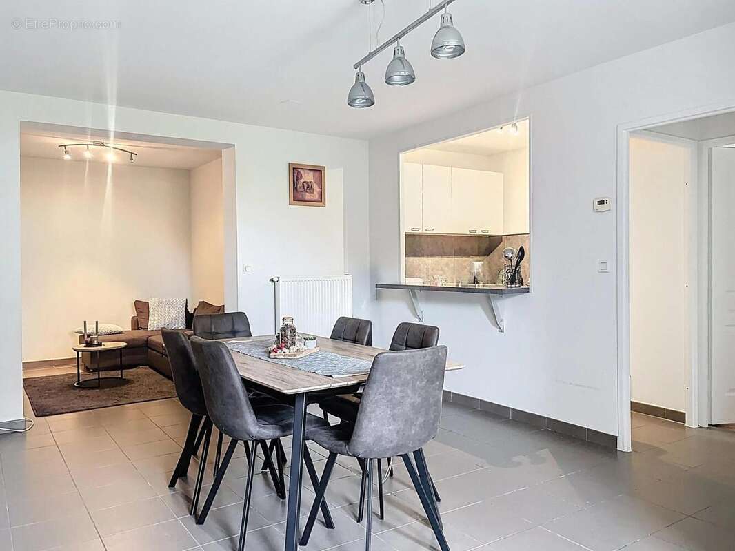 Photo 2 - Appartement à LYS-LEZ-LANNOY