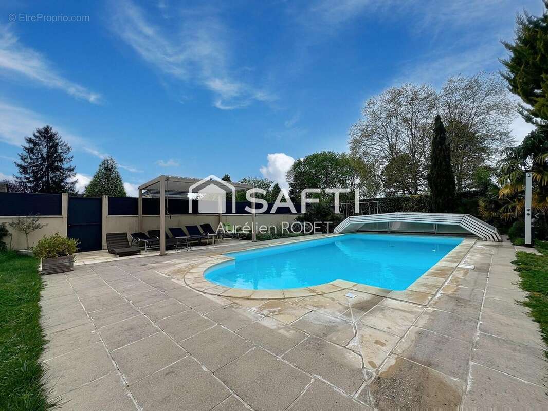 Photo 2 - Maison à CHATEAUROUX