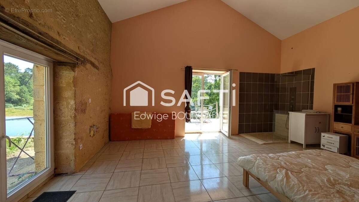 Photo 8 - Maison à PUY-L&#039;EVEQUE