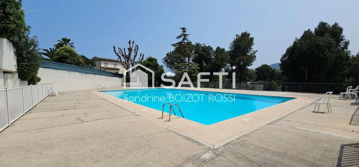 Photo 2 - Appartement à MANDELIEU-LA-NAPOULE