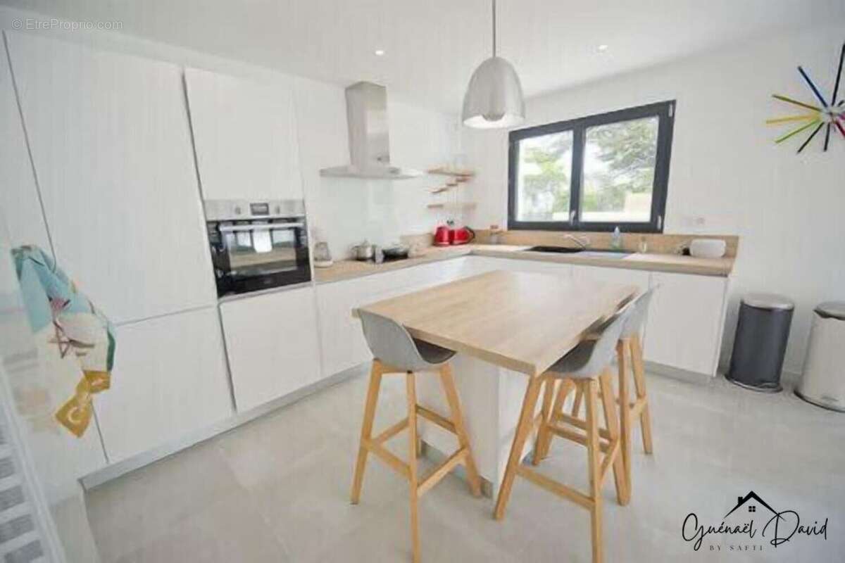 Photo 4 - Maison à SANTEC