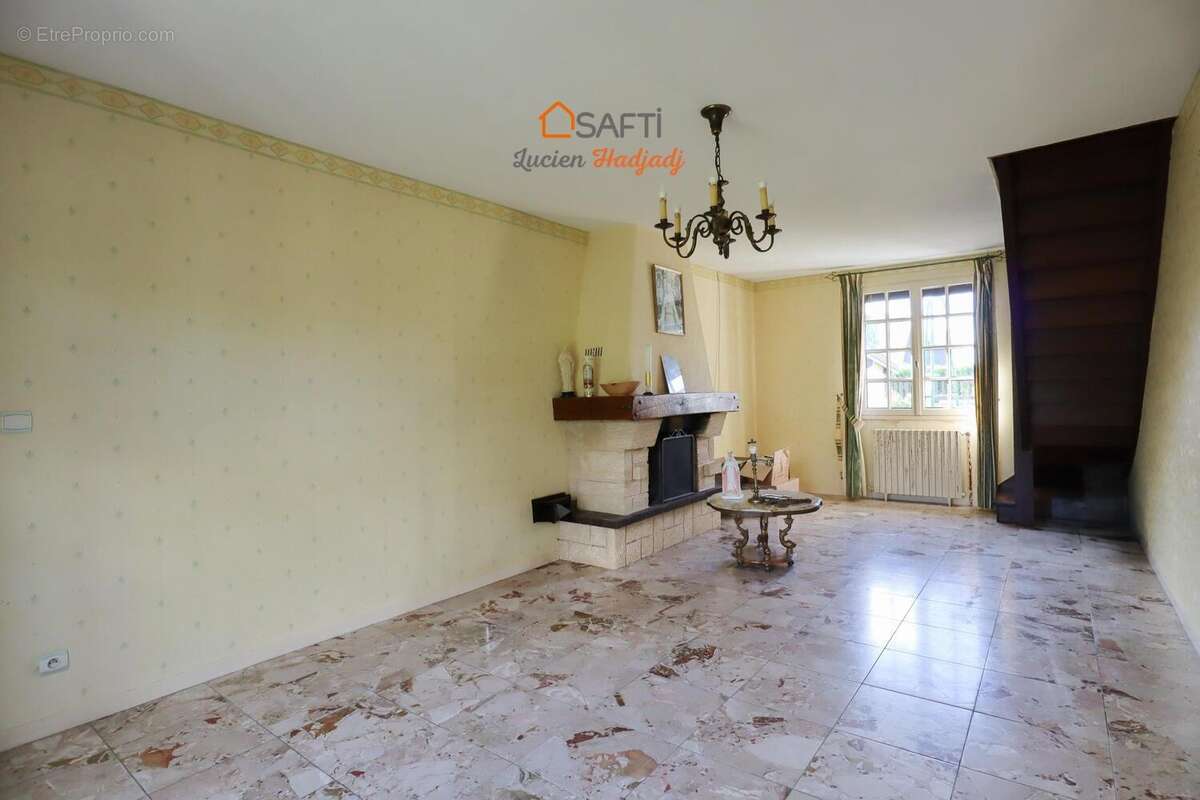 Photo 4 - Maison à CIVIERES