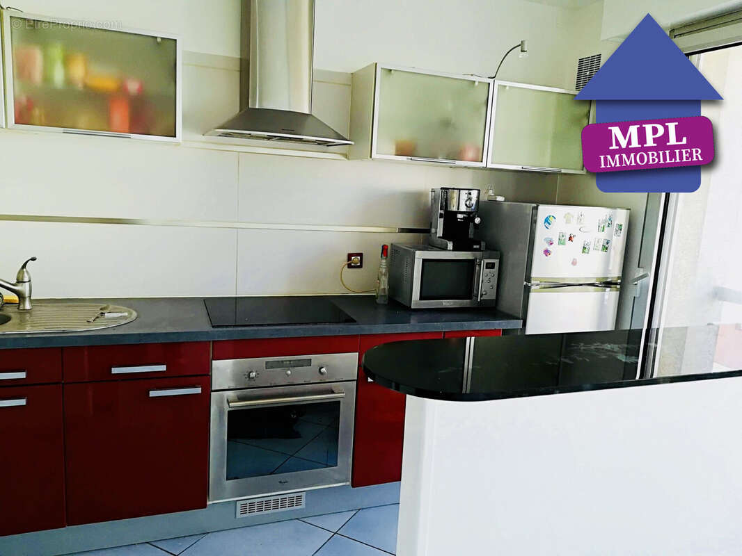 Appartement à PONTAULT-COMBAULT