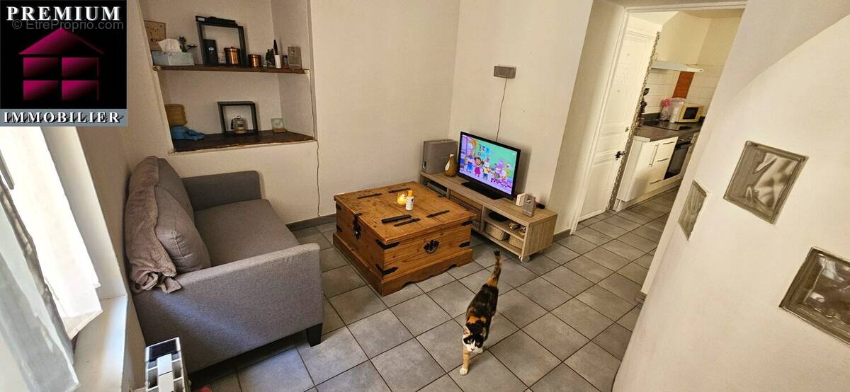 Maison à SAINT-ESTEVE