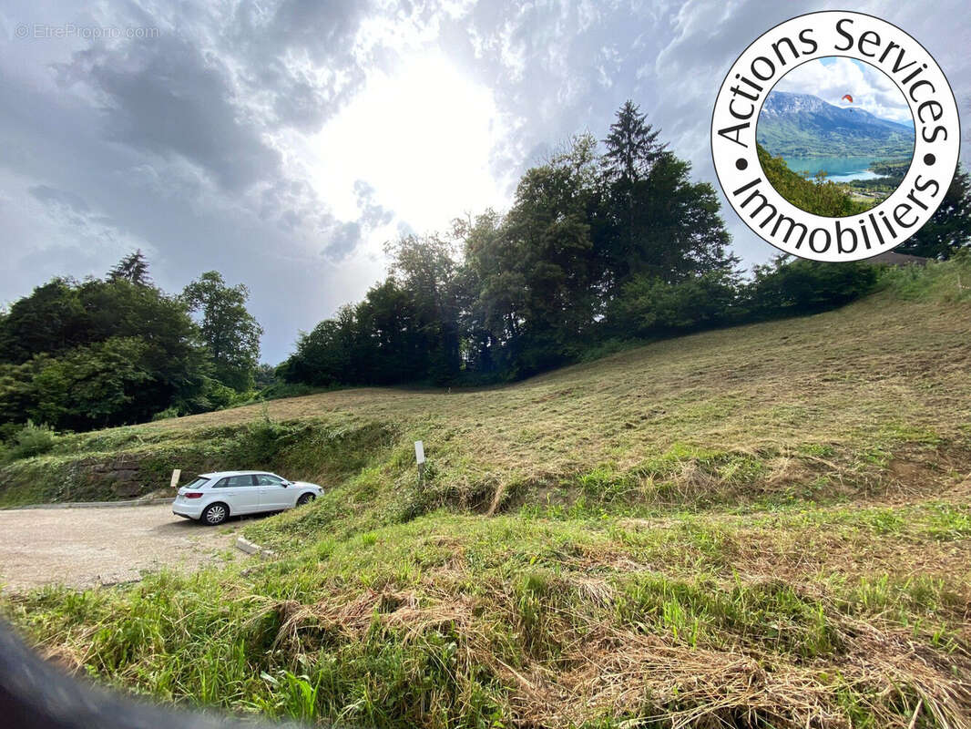 Terrain à NOVALAISE