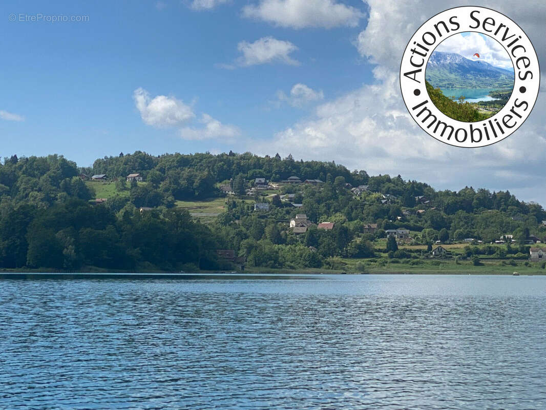 Terrain à NOVALAISE