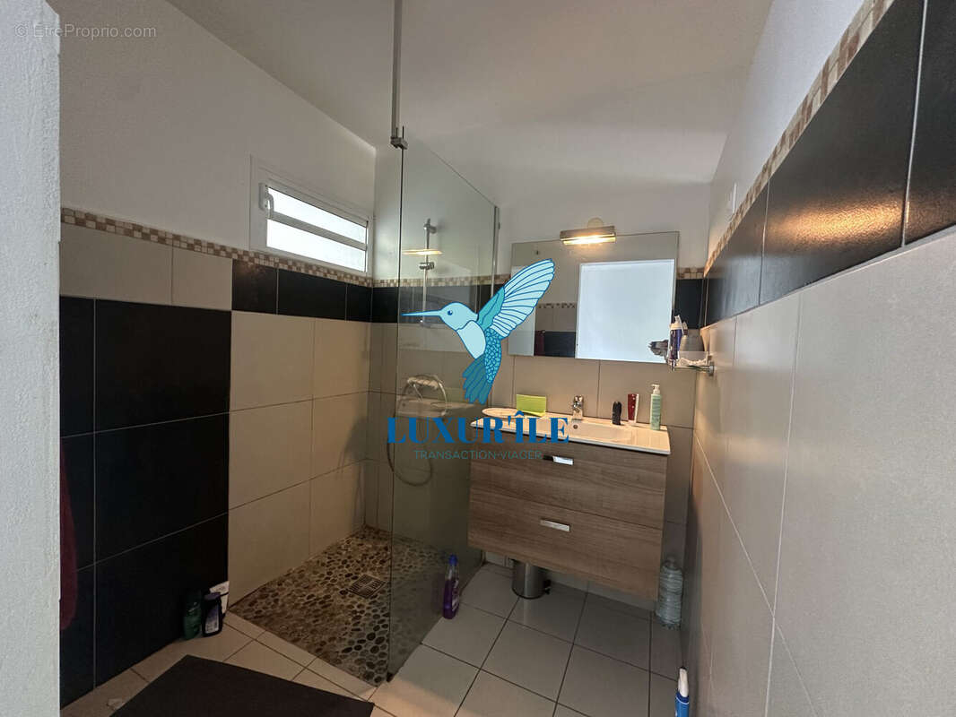 Appartement à LE GOSIER